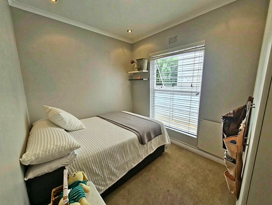 To Let 3 Bedroom Property for Rent in Pinehurst Western Cape